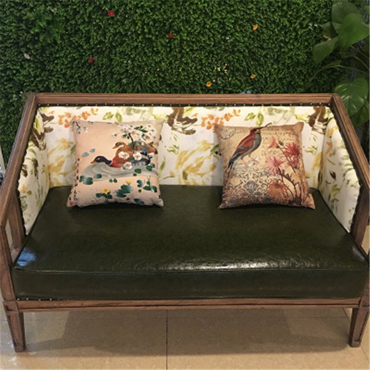 卡座沙發(fā)的皮革常規(guī)保養(yǎng)和清理方法！